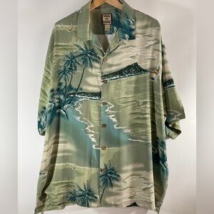 Tommy Bahama 100% Silk Hawaiian Shirt XL Beach Palm Sailboat Camp Aloha